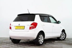 Хетчбэк Skoda Fabia 2013 года, 689000 рублей, Сургут