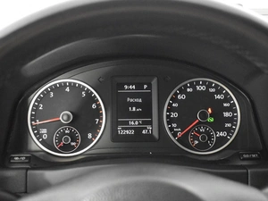 Внедорожник Volkswagen Tiguan 2013 года, 1598900 рублей, Казань