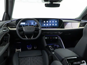 Внедорожник Audi Q5 2026 года, 6494434 рублей, Москва