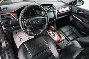 Седан Toyota Camry 2013 года, 1159000 рублей, Красноярск