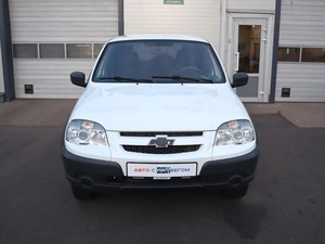 Внедорожник Chevrolet Niva 2015 года, 680000 рублей, Железногорск