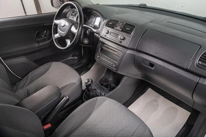 Хетчбэк Skoda Fabia 2011 года, 659000 рублей, Томск