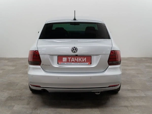Седан Volkswagen Polo 2019 года, 1299000 рублей, Красноярск