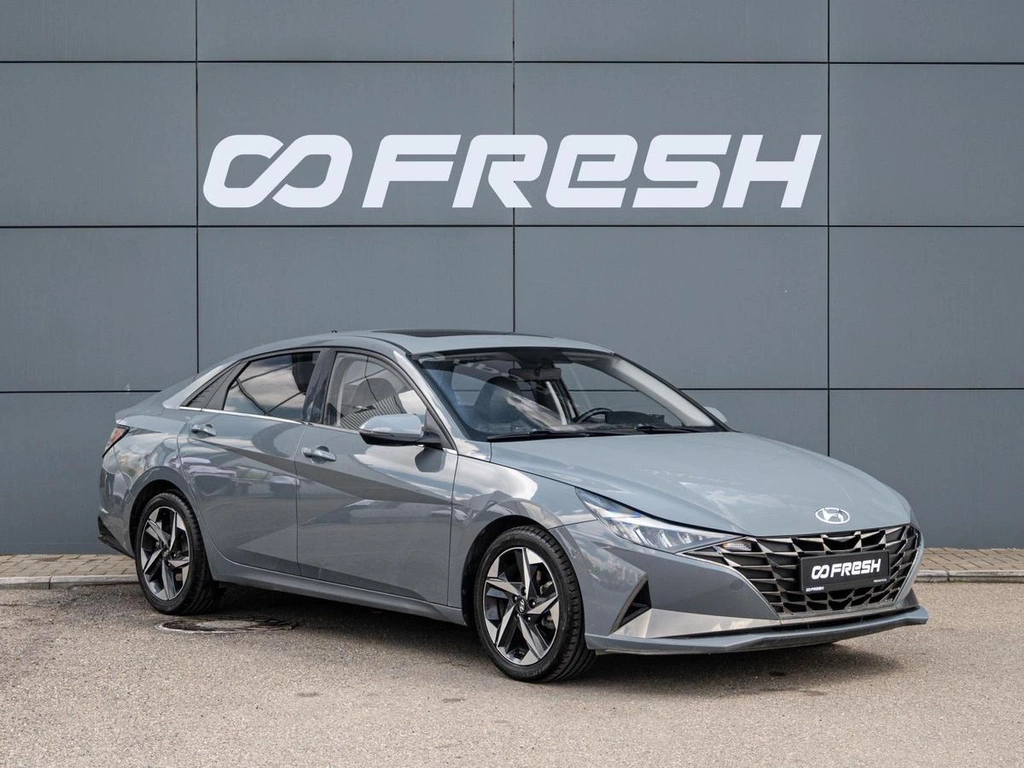 Седан Hyundai Elantra 2021 года, 1875000 рублей, Краснодар
