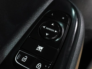 Хетчбэк Kia Rio X-Line 2018 года, 1349000 рублей, Воронеж