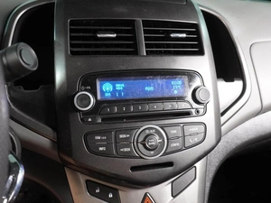 Седан Chevrolet Aveo 2013 года, 649000 рублей, Воронеж