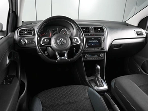 Седан Volkswagen Polo 2019 года, 1390000 рублей, Аксай