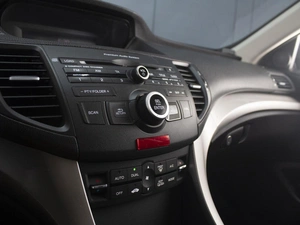 Седан Honda Accord 2008 года, 1230000 рублей, Омск