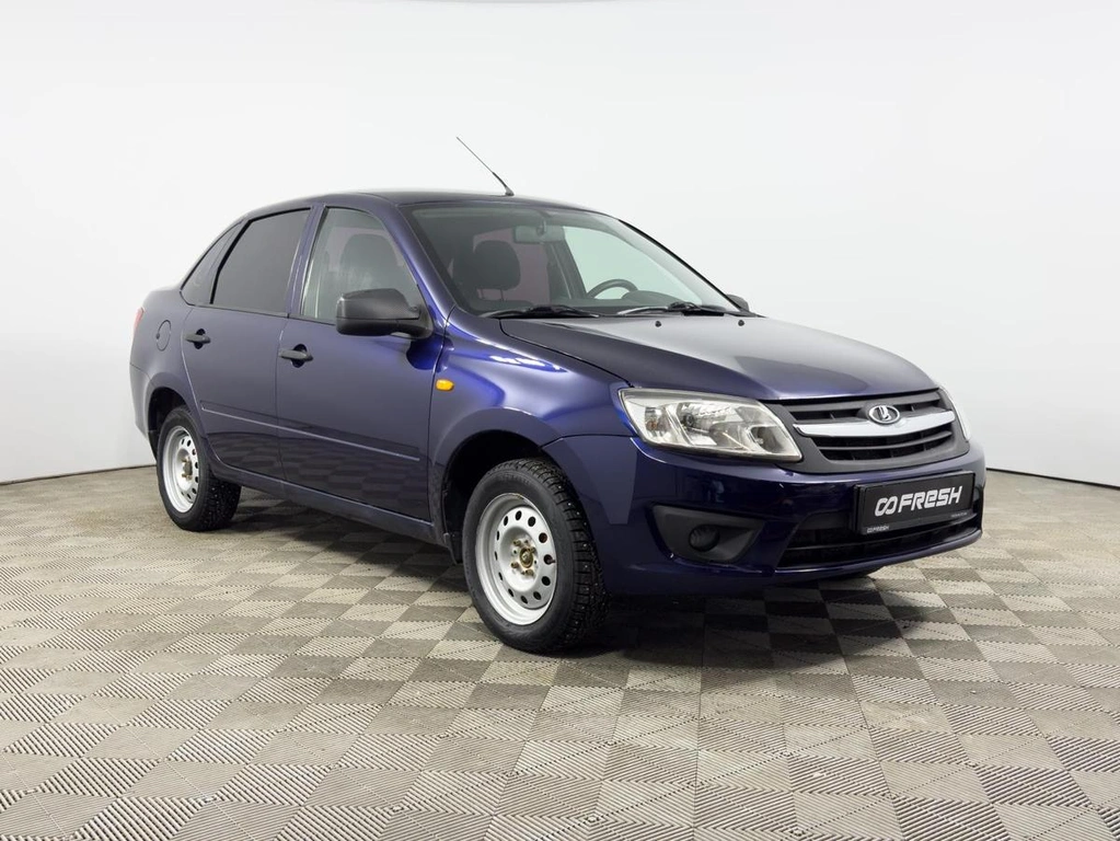 Седан ВАЗ (LADA) Granta 2015 года, 347100 рублей, Казань