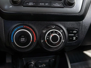 Хетчбэк Kia Rio 2015 года, 980000 рублей, Краснодар