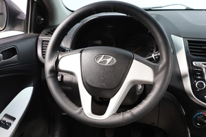 Седан Hyundai Solaris 2016 года, 799000 рублей, Новосибирск