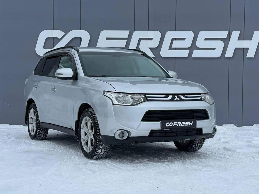 Внедорожник Mitsubishi Outlander 2013 года, 1500000 рублей, Ижевск