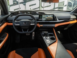 Лифтбек Changan UNI-V 2024 года, 2550000 рублей, Краснодар