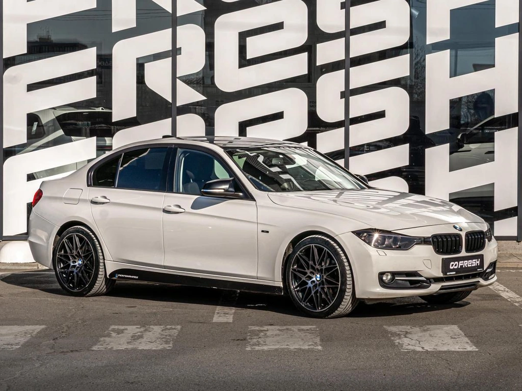 Седан BMW 3 серия 2012 года, 1687000 рублей, Краснодар