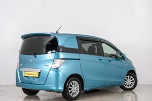 Минивэн Honda Freed 2011 года, 1009000 рублей, Красноярск