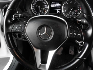 Хетчбэк Mercedes-benz A-класс 2013 года, 1339000 рублей, Тюмень