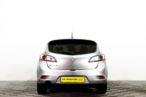 Хетчбэк Mazda 3 2013 года, 1049000 рублей, Сургут