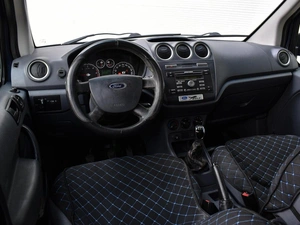 Минивэн Ford Tourneo Connect 2010 года, 695000 рублей, Краснодар