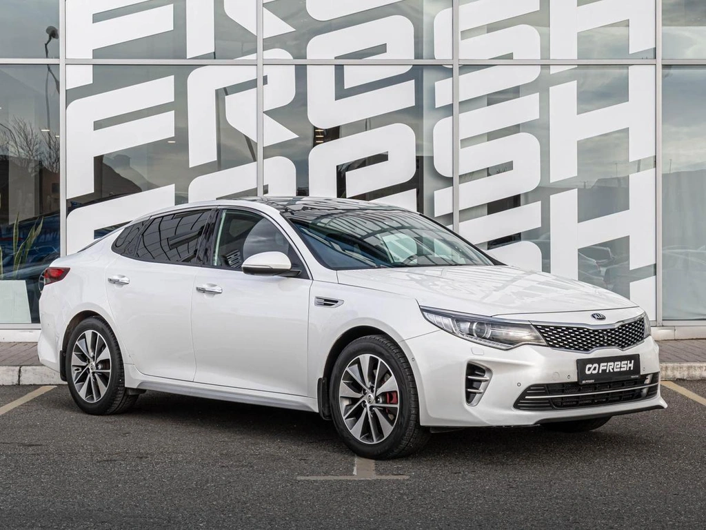 Седан Kia Optima 2016 года, 1780000 рублей, Краснодар