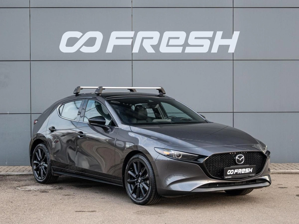 Хетчбэк Mazda 3 2023 года, 3260000 рублей, Краснодар