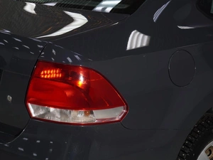 Седан Volkswagen Polo 2013 года, 880111 рублей, Тверь