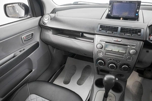 Хетчбэк Mazda Demio 2005 года, 349000 рублей, Барнаул