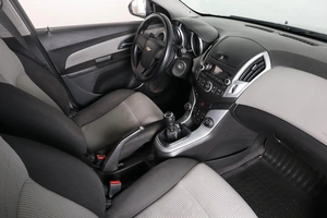 Хетчбэк Chevrolet Cruze 2014 года, 789000 рублей, Пермь