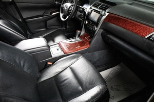 Седан Toyota Camry 2013 года, 1589000 рублей, Сургут