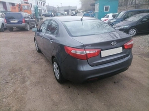 Седан Kia Rio 2013 года, 740000 рублей, Красноярск
