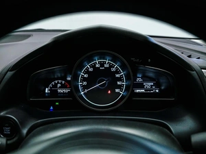 Хетчбэк Mazda Axela 2019 года, 1550000 рублей, Красноярск