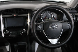 Универсал Toyota Corolla Fielder 2019 года, 1599000 рублей, Омск