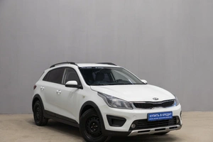 Хетчбэк Kia Rio X-Line 2018 года, 1089000 рублей, Новосибирск