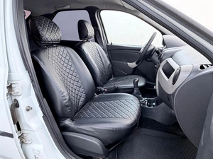 Седан Renault Logan 2010 года, 437000 рублей, Орёл