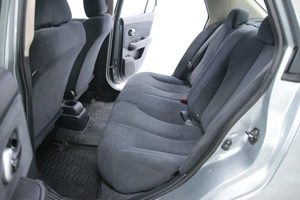 Хетчбэк Nissan Tiida 2011 года, 868000 рублей, Солонцы