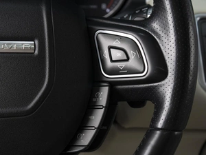 Внедорожник Land Rover Range Rover Evoque 2014 года, 1795000 рублей, Омск