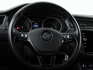 Внедорожник Volkswagen Tiguan 2020 года, 2648055 рублей, Москва