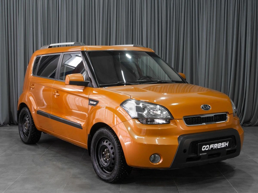 Хетчбэк Kia Soul 2010 года, 890000 рублей, Тюмень