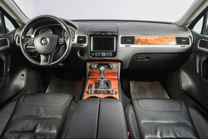 Внедорожник Volkswagen Touareg 2010 года, 1949000 рублей, Новосибирск