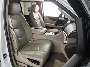 Внедорожник Cadillac Escalade 2016 года, 3299000 рублей, Сургут