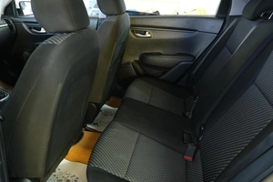 Седан Kia Rio 2019 года, 1379000 рублей, Омск