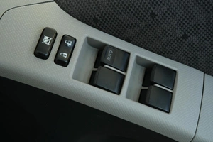 Хетчбэк Toyota Vitz 2010 года, 599000 рублей, Омск