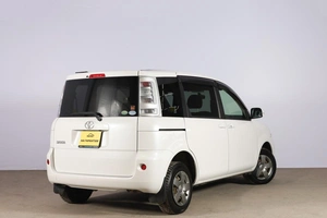 Минивэн Toyota Sienta 2013 года, 1169000 рублей, Новосибирск