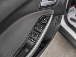 Хетчбэк Ford Focus 2013 года, 850000 рублей, Красноярск