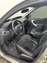 Седан Renault Logan 2013 года, 333000 рублей, Орёл