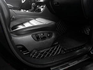 Внедорожник Volkswagen Touareg 2016 года, 3289000 рублей, Тюмень