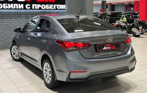 Седан Hyundai Solaris 2017 года, 1280000 рублей, Красноярск