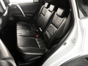 Внедорожник Toyota RAV4 2014 года, 2299000 рублей, Тюмень