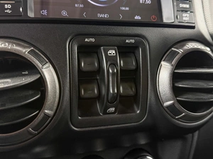 Внедорожник Jeep Wrangler 2011 года, 2550000 рублей, Большой Сочи