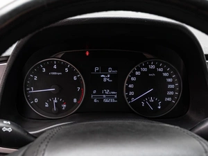 Седан Hyundai Elantra 2016 года, 1345000 рублей, Краснодар