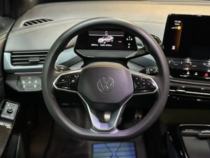 Внедорожник Volkswagen ID.4 2021 года, 2997000 рублей, Красноярск